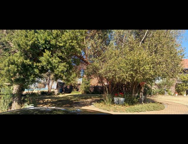 3 BEDROOM HOUSE FOR SALE IN OVERKRUIN